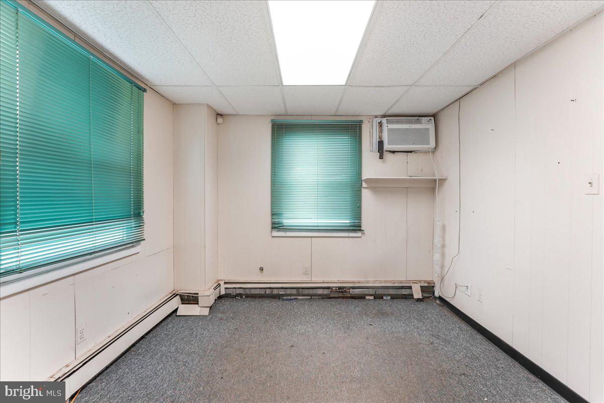 1308 Chester Pike Property Photo 3