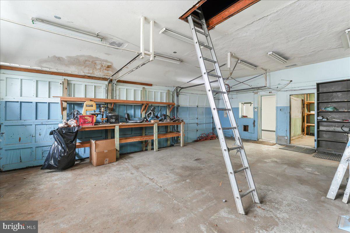 1308 Chester Pike Property Photo 7