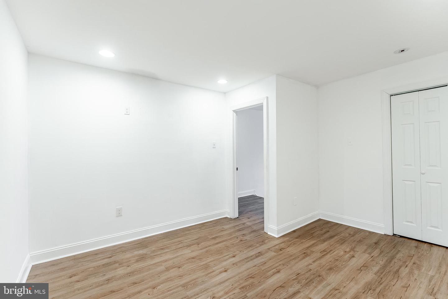 27 Chester Pike Property Photo 13