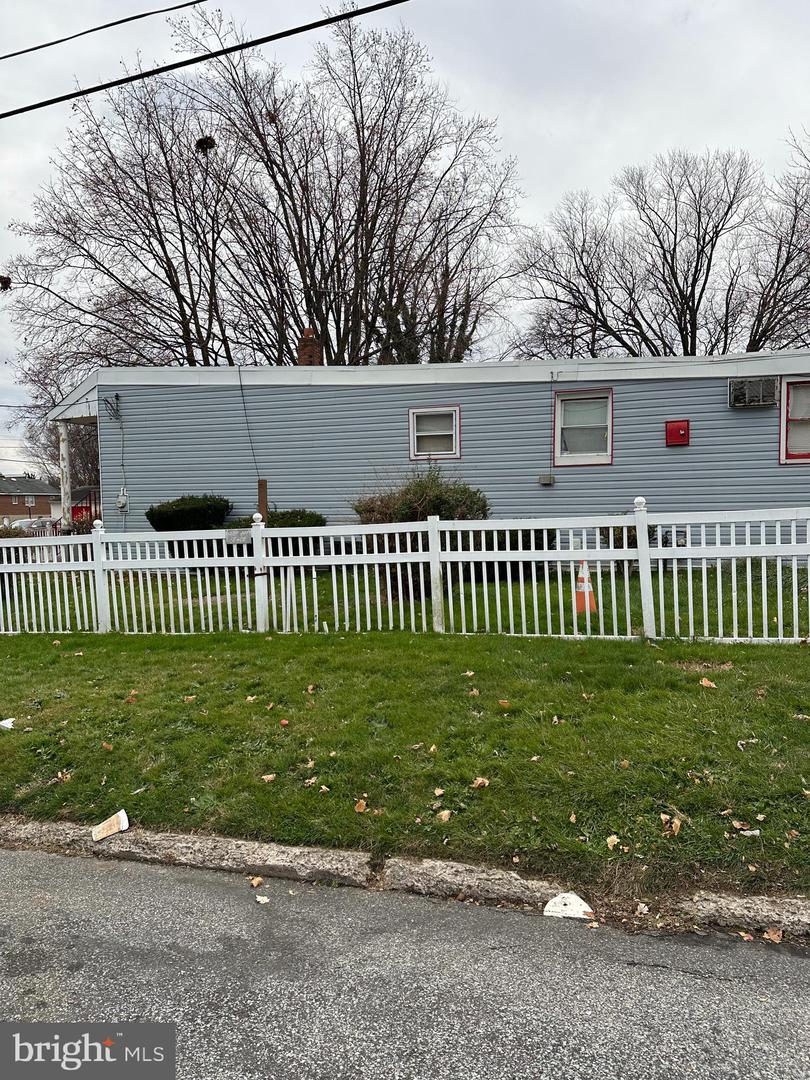 1502 12th St Property Photo 3
