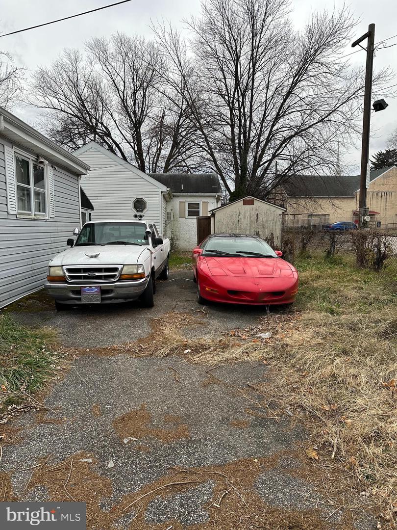 1502 12th St Property Photo 4