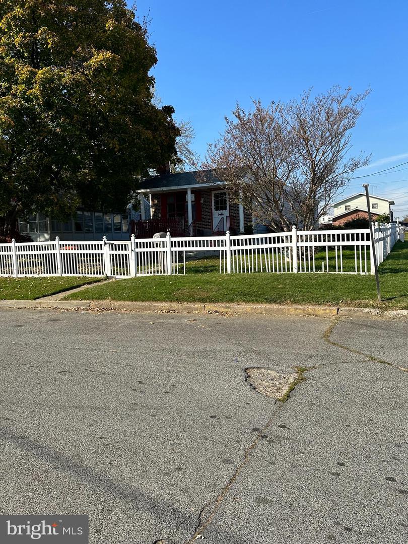 1502 12th St Property Photo 7