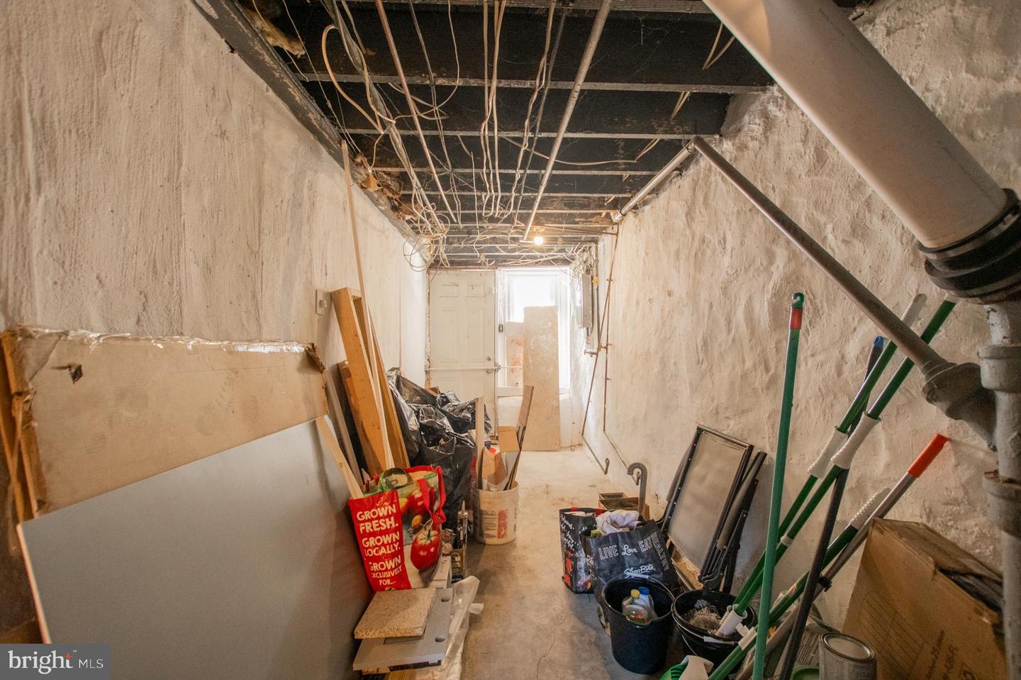 108 Whitely Ter Property Photo 19