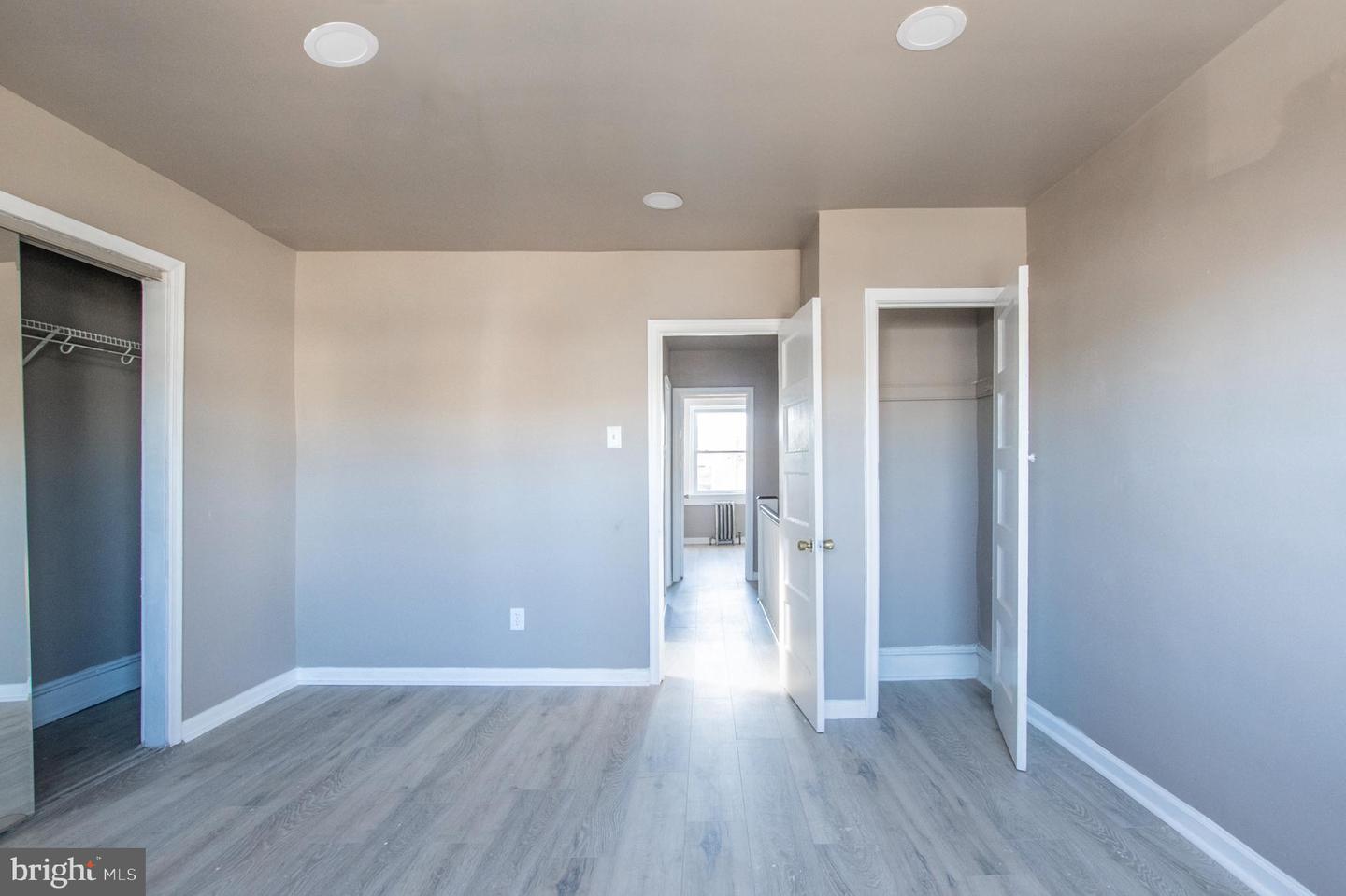 108 Whitely Ter Property Photo 23