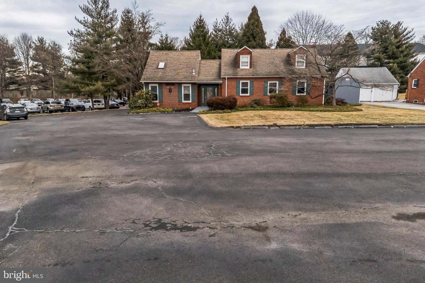 127 Wilmington Park Property Photo 9