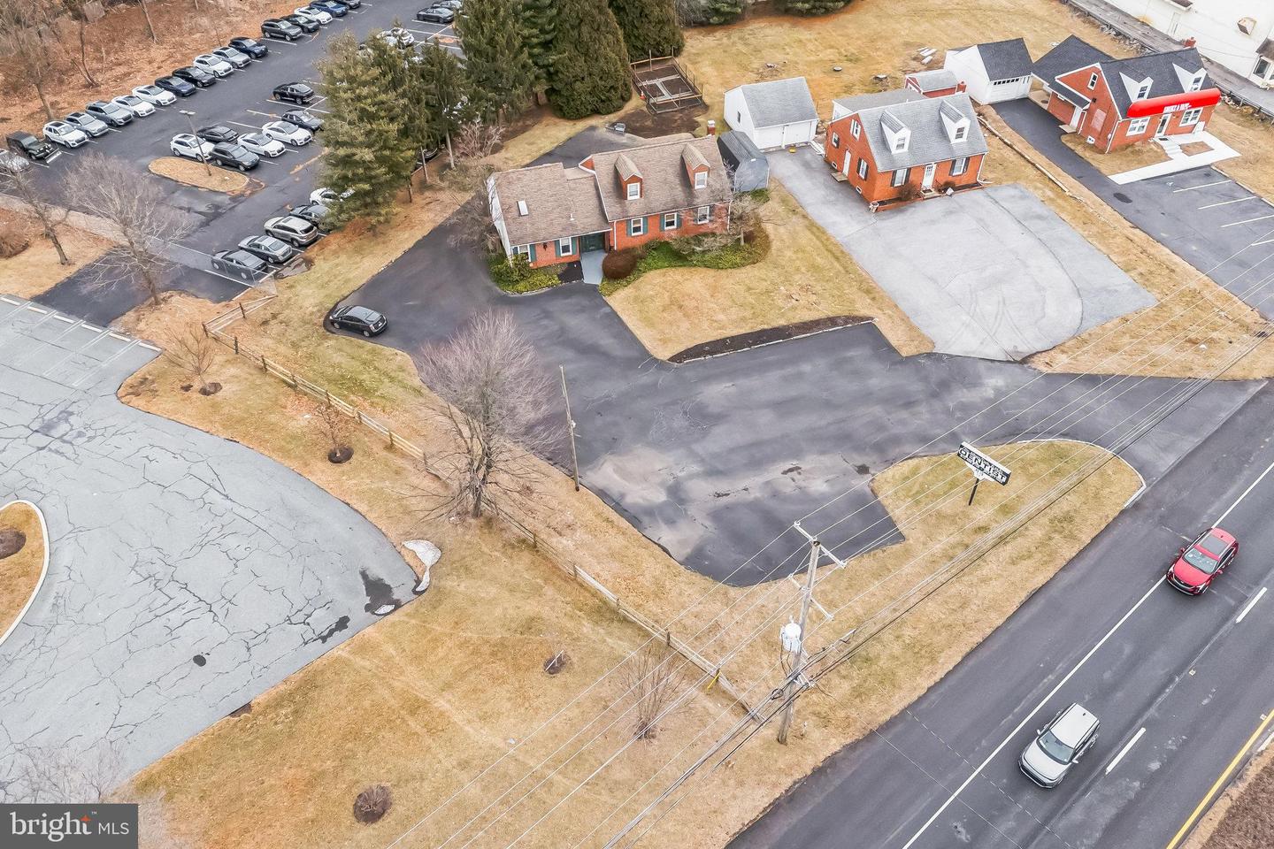 127 Wilmington Park Property Photo 18