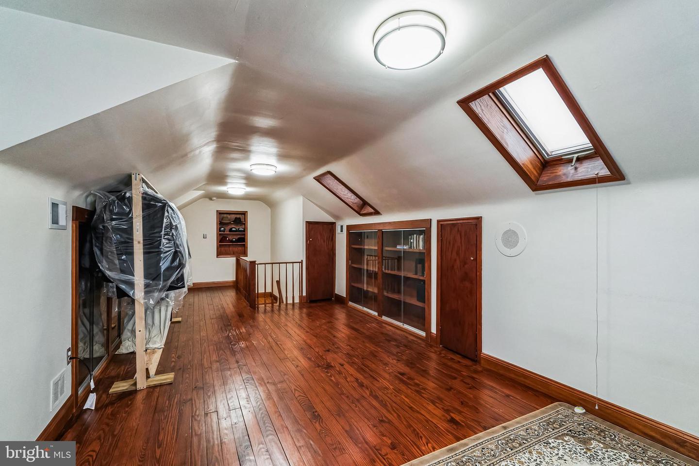 127 Wilmington Park Property Photo 42