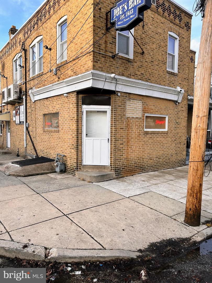 2930-2932 W 6th St Property Photo 1