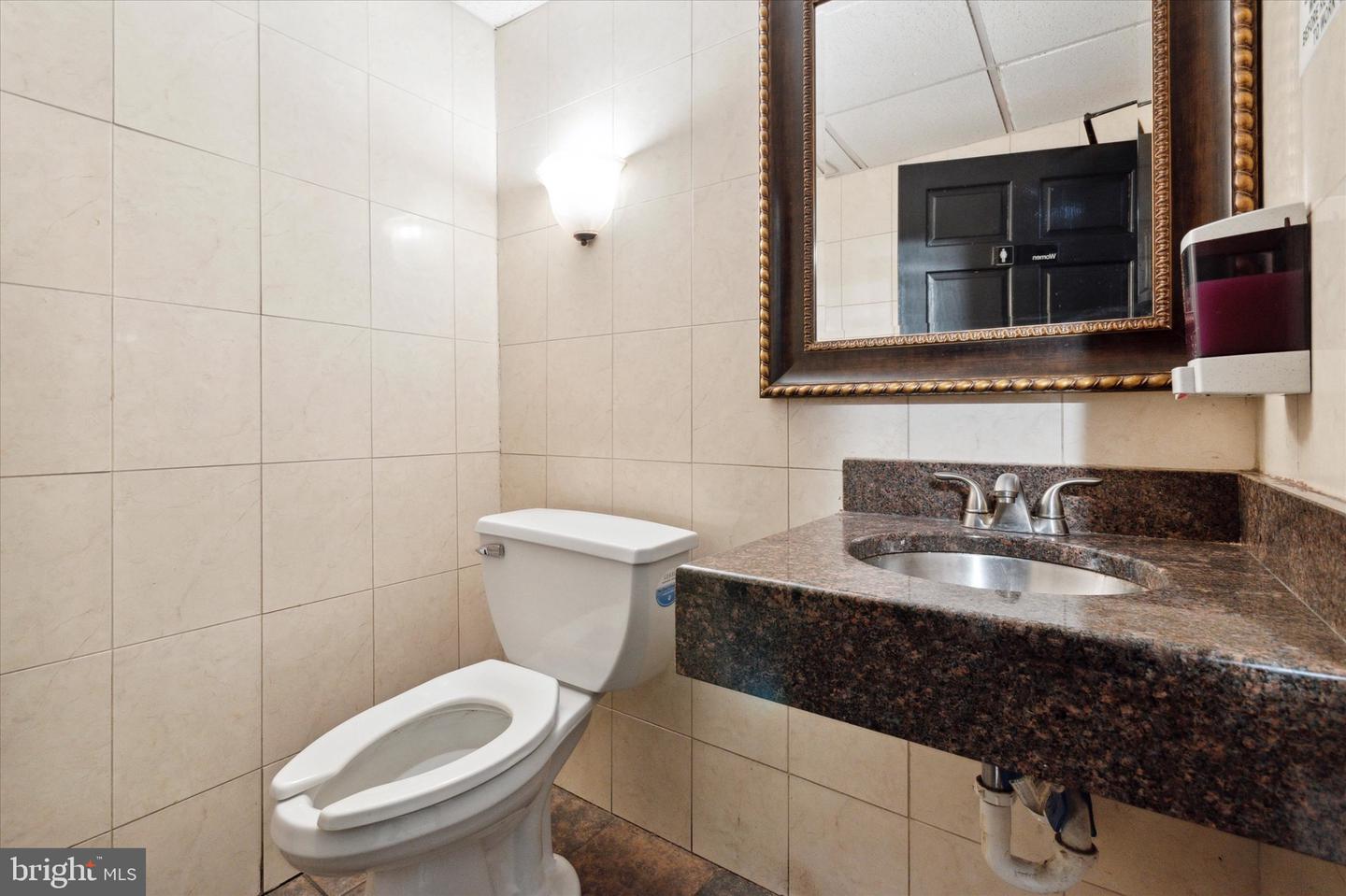 4400 Chichester Ave #nll Property Photo 15