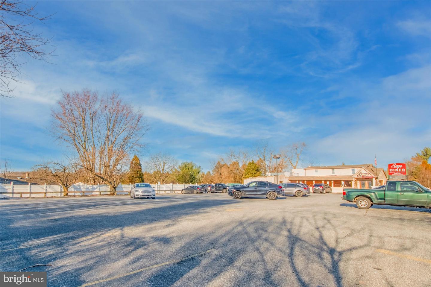 4400 Chichester Ave #nll Property Photo 30