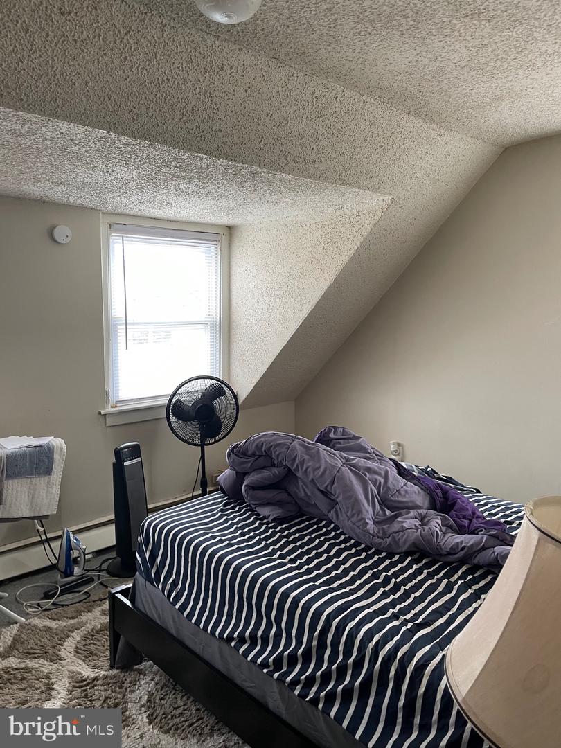 1115 Morton Ave Property Photo 12