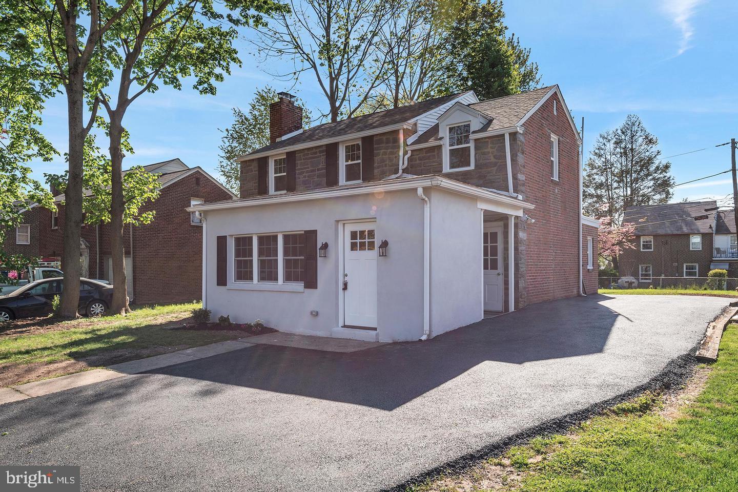 5105 Township Line Rd Property Photo