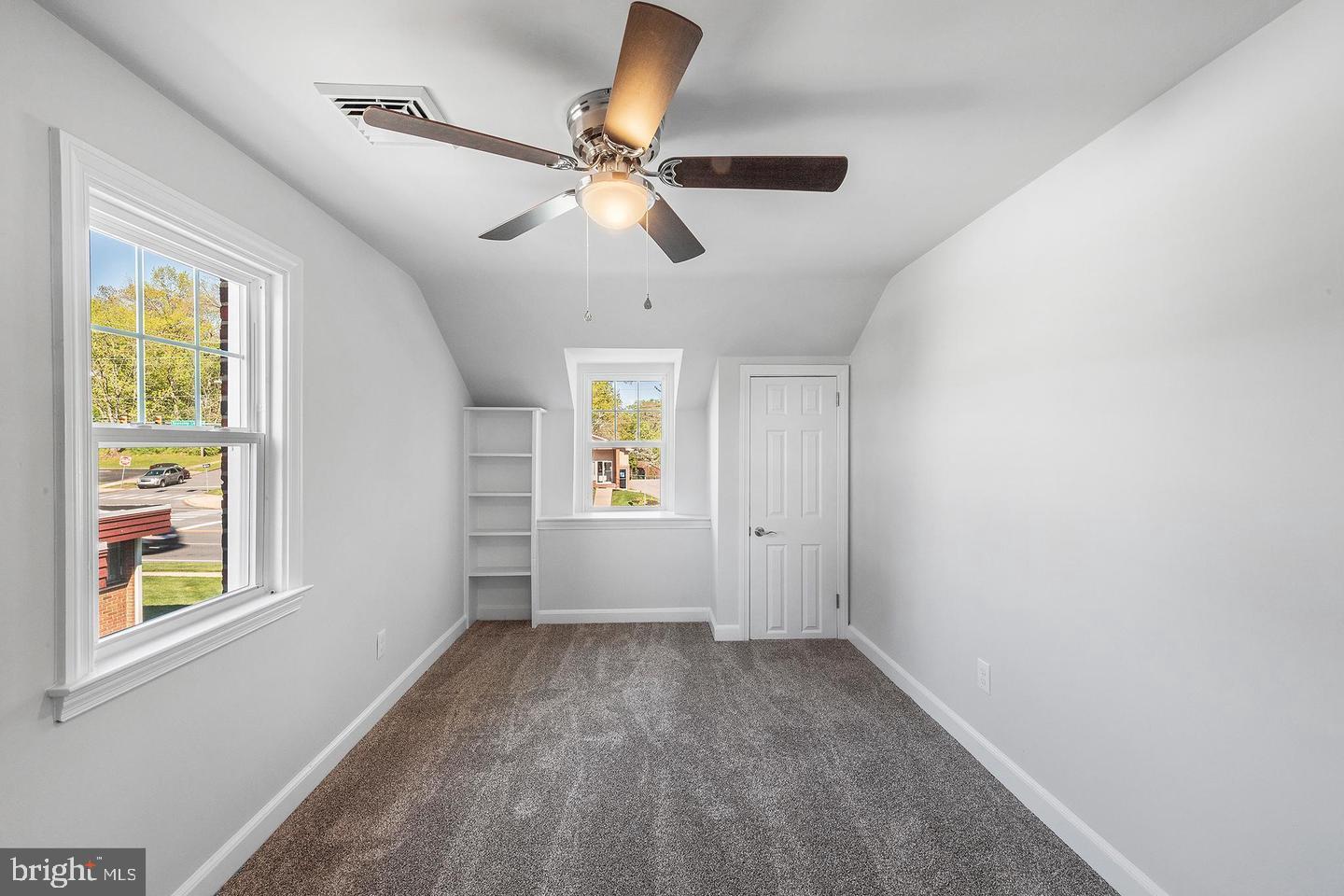5105 Township Line Rd Property Photo 17