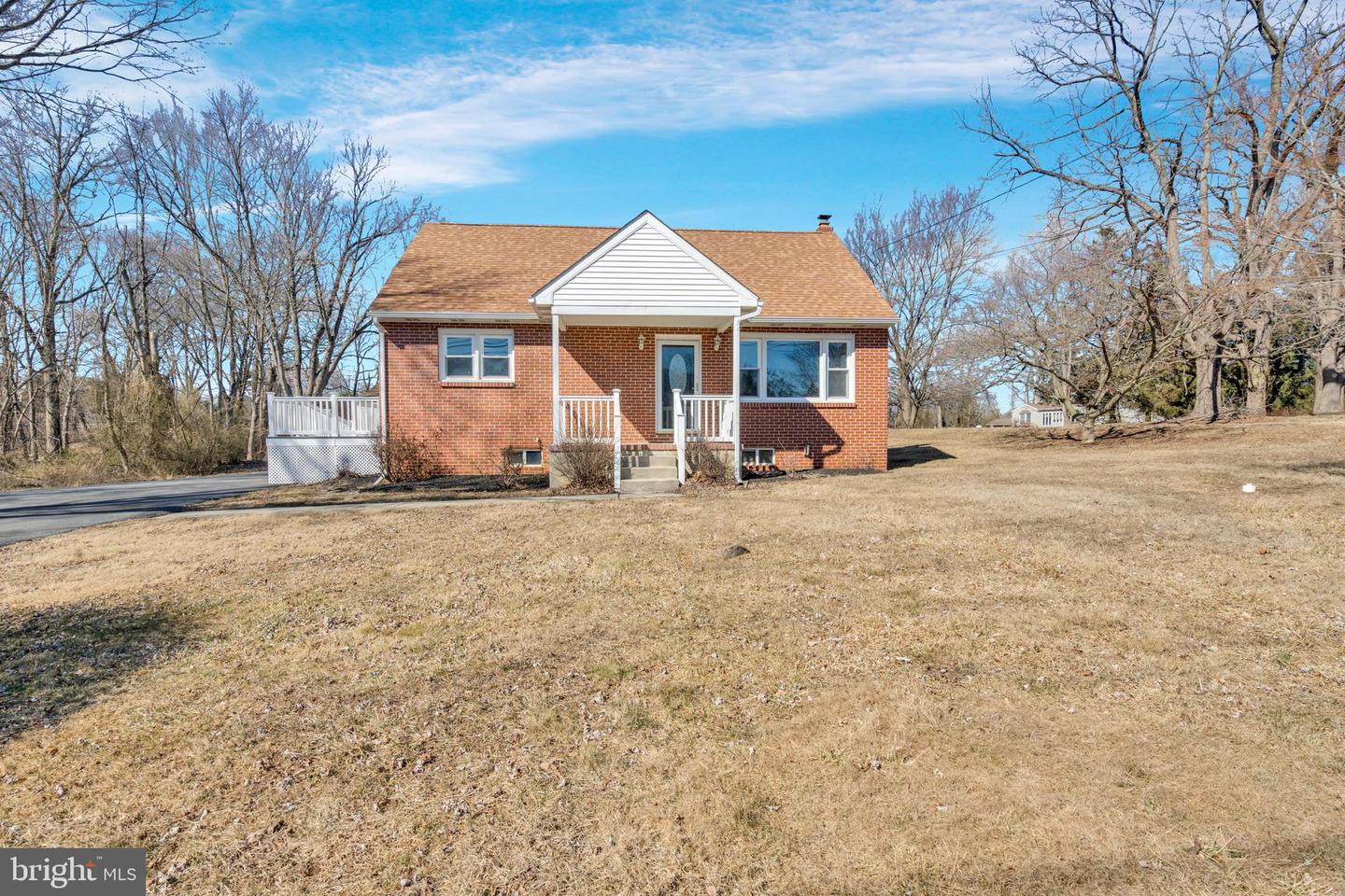 3175 Foulk Rd Property Photo 10