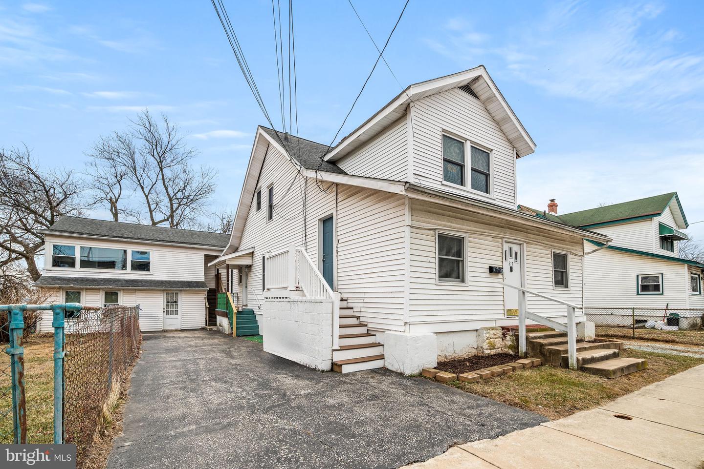 217 White Ave Property Photo 1
