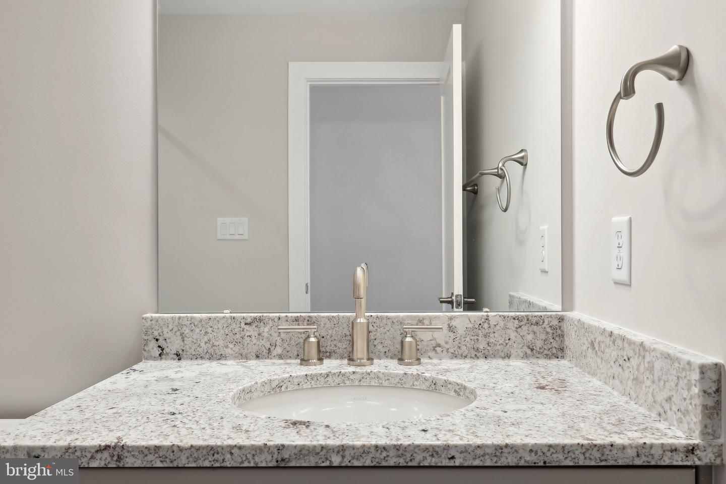 3190 Ridgeview Ct #16rd Property Photo 44