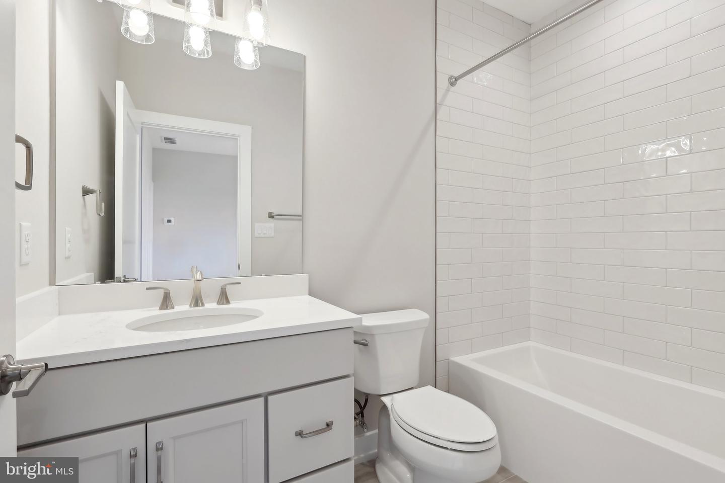 3190 Ridgeview Ct #16rd Property Photo 45