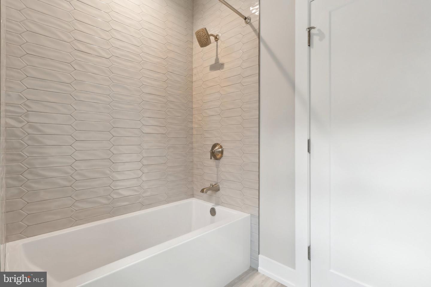 3190 Ridgeview Ct #16rd Property Photo 55