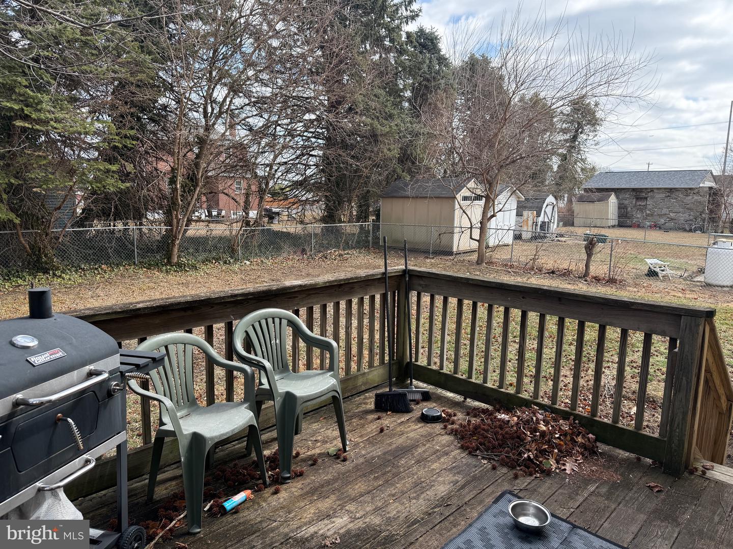 150 Youngs Ave Property Photo 6