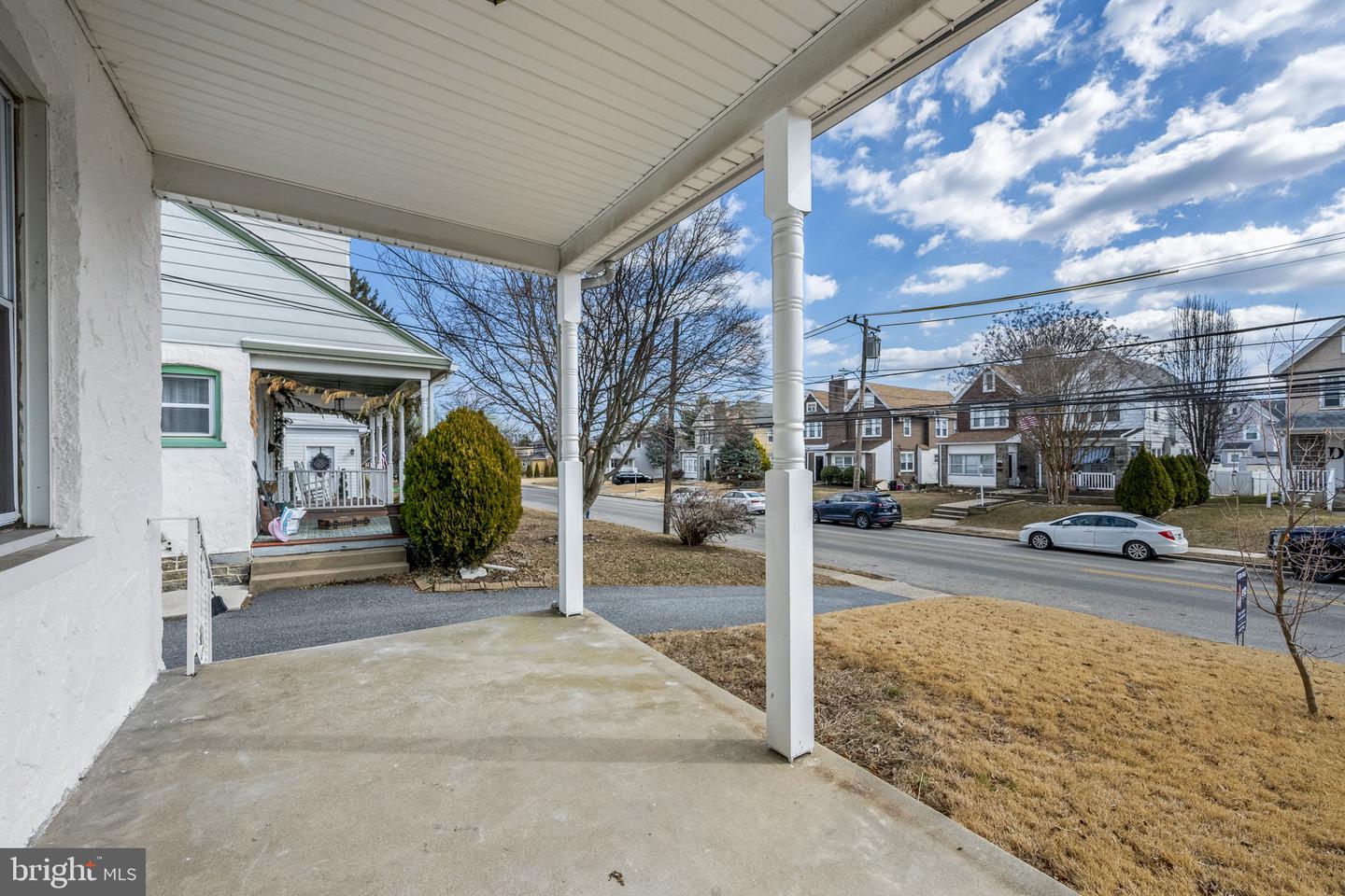 246 Powell Rd Property Photo
