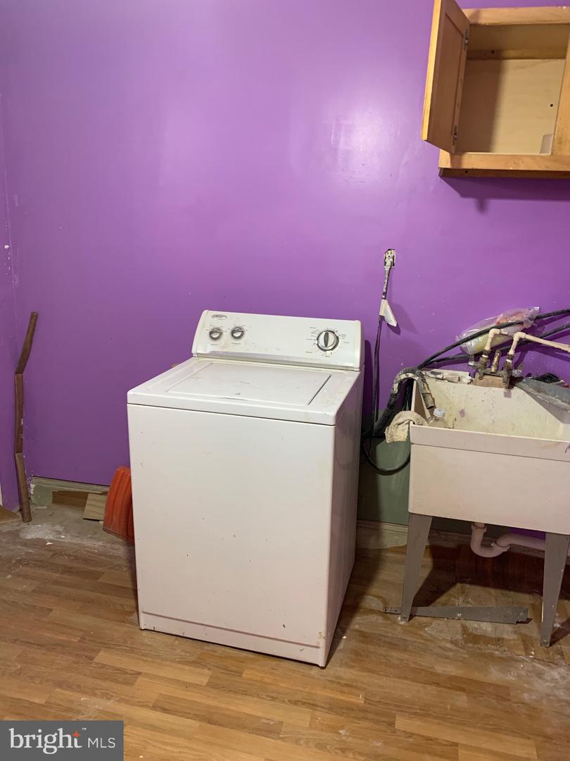 321 Highland Ave Property Photo 15