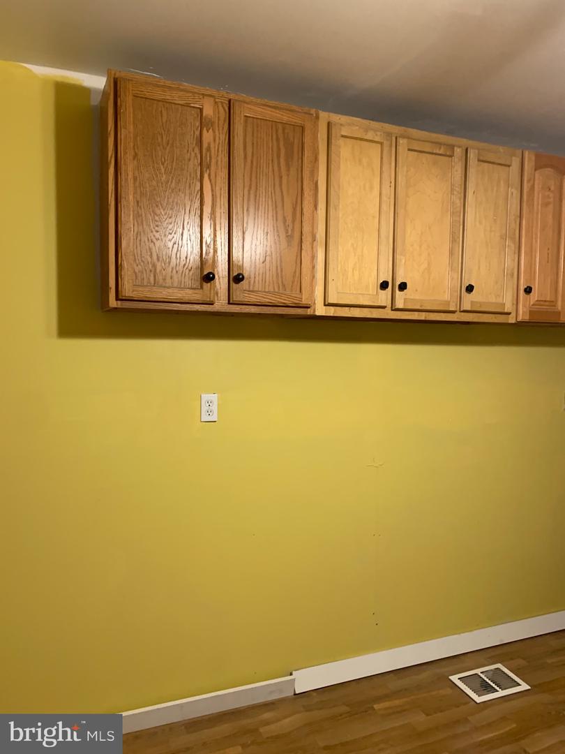 321 Highland Ave Property Photo 17
