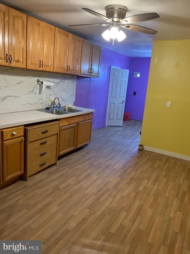 321 Highland Ave Property Photo 20