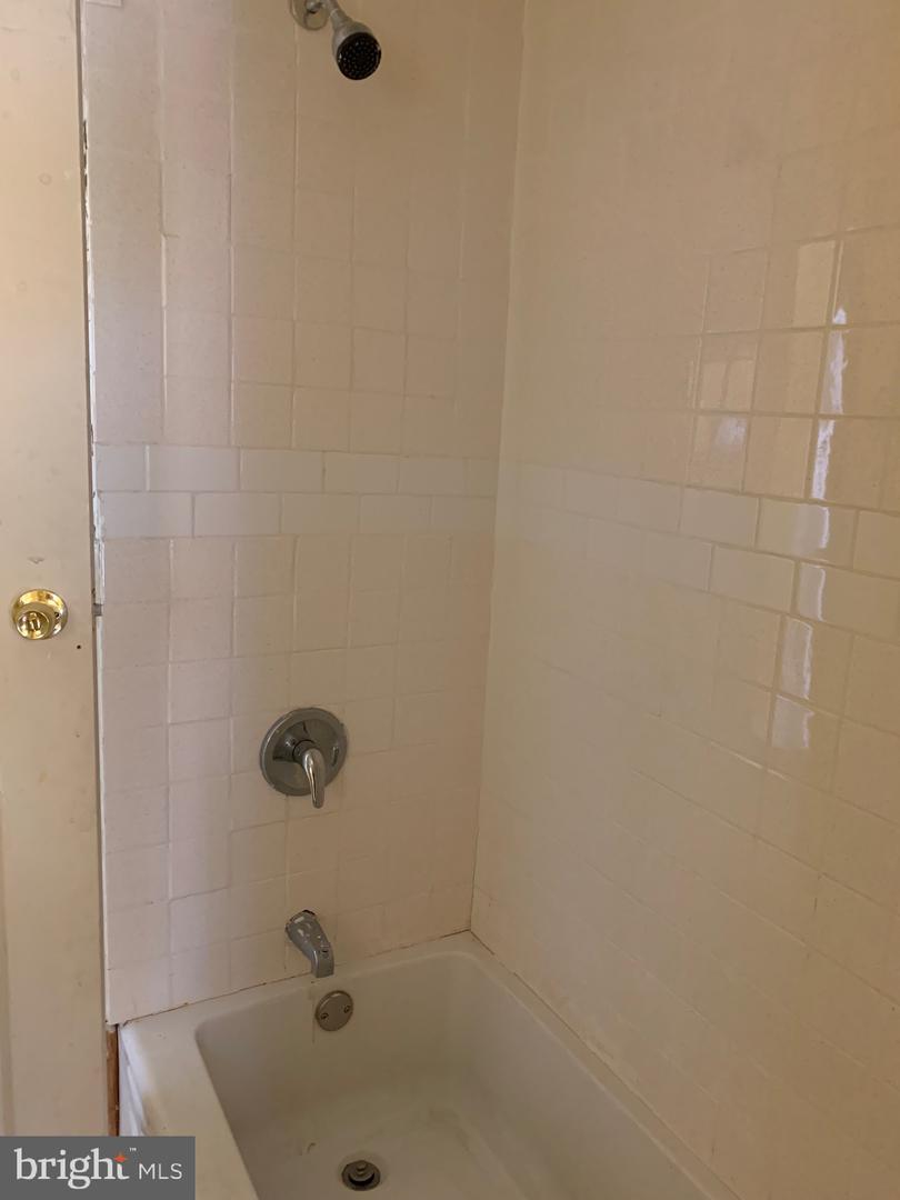 321 Highland Ave Property Photo 35