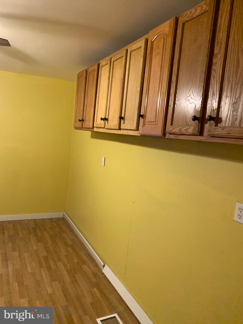 321 Highland Ave Property Photo 39