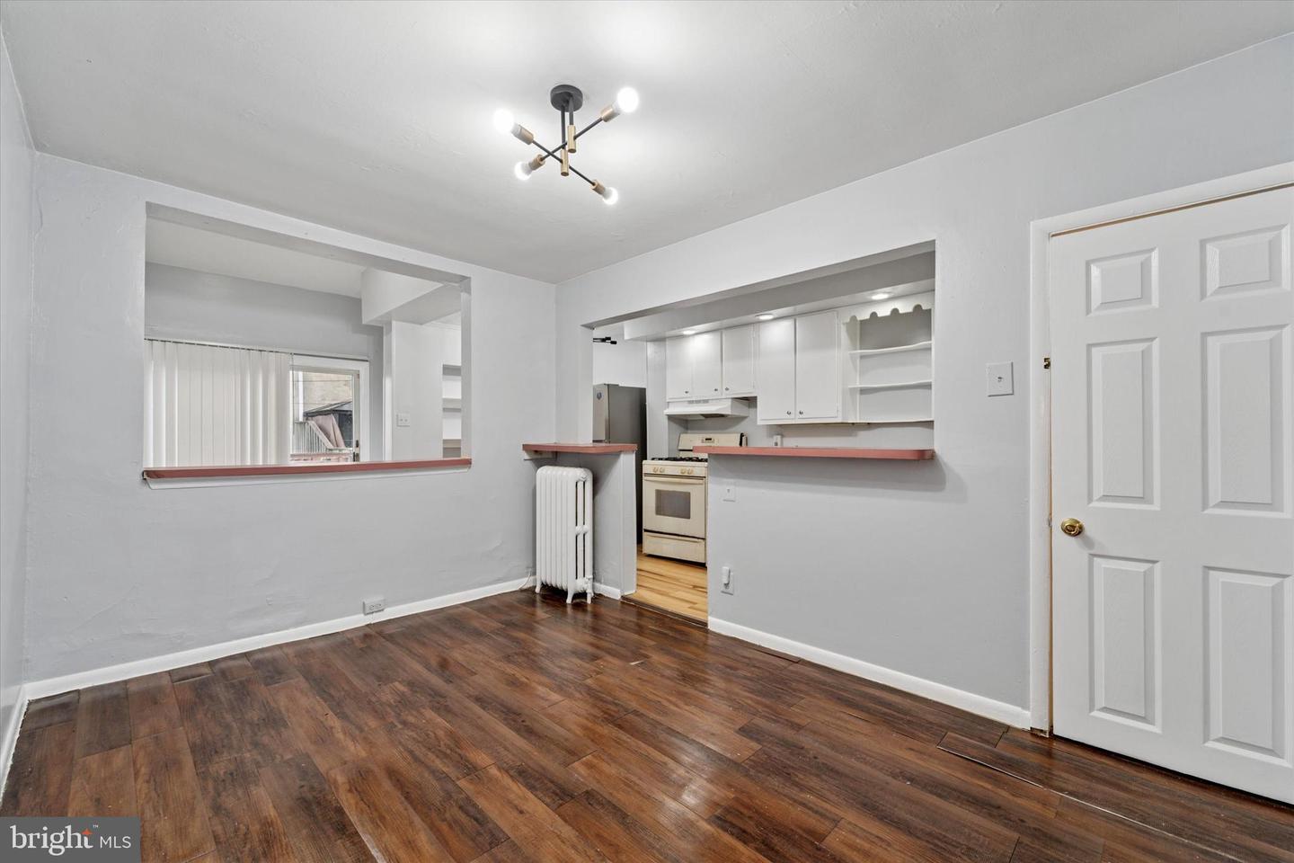 284 Sheffield Rd Property Photo 12