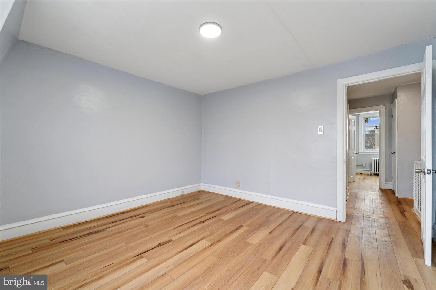 284 Sheffield Rd Property Photo 23