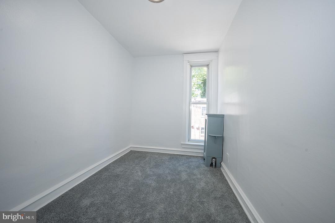 426 Hampden Rd Property Photo 17