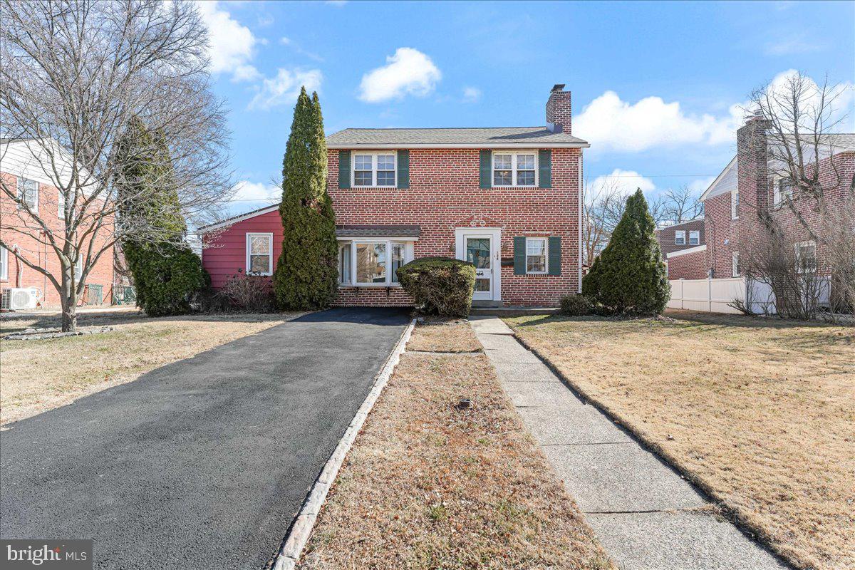 138 Merion Ave Property Photo