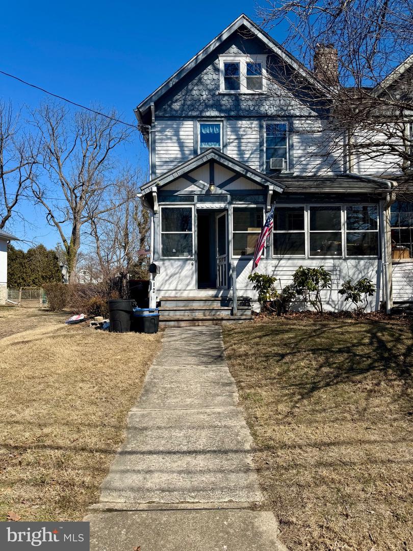 112 President Ave Property Photo