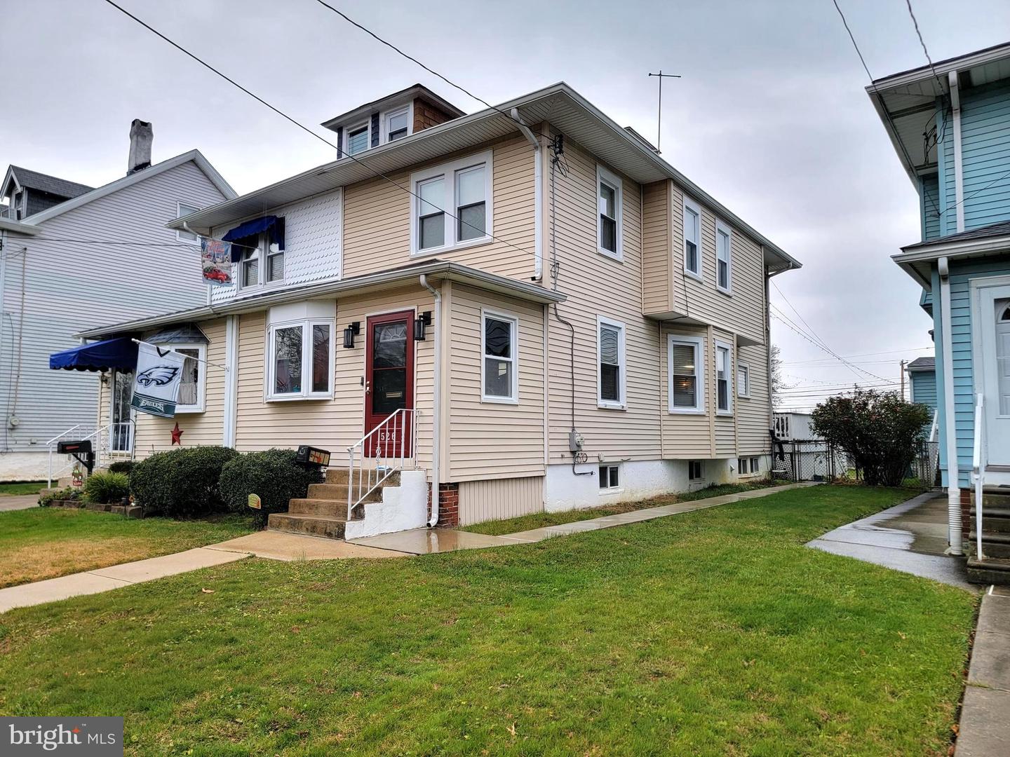 526 Delaware Ave Property Photo