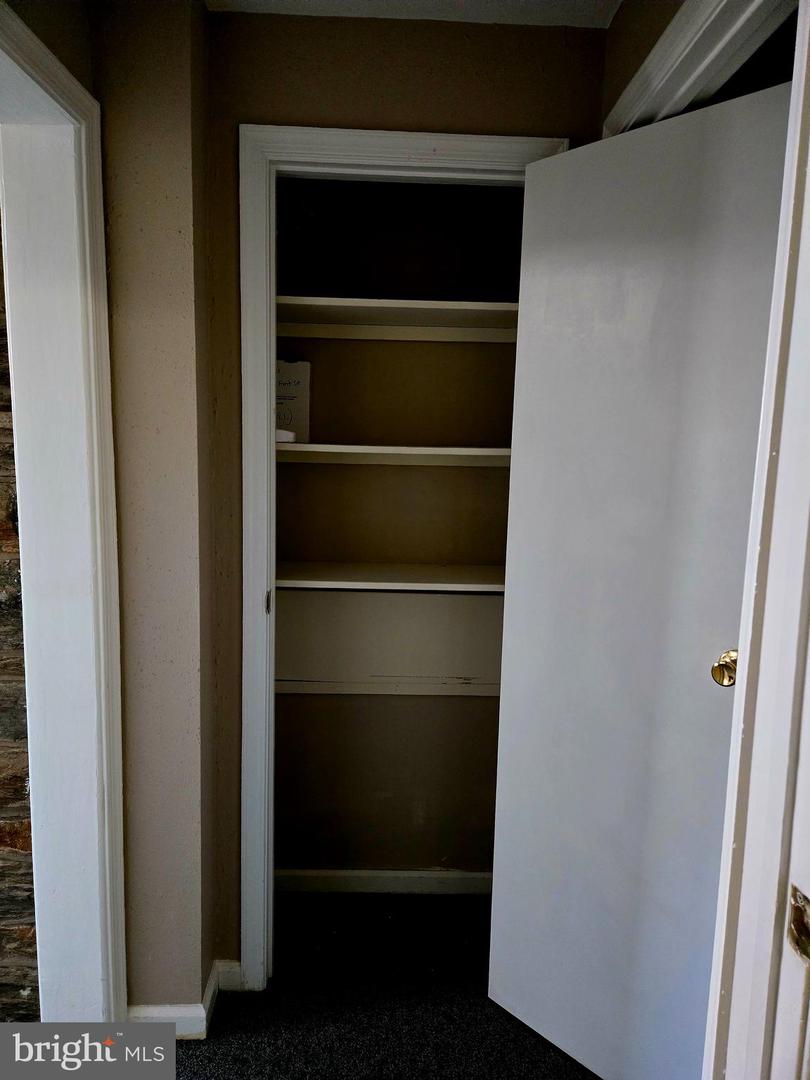 326 W Front St Property Photo 18