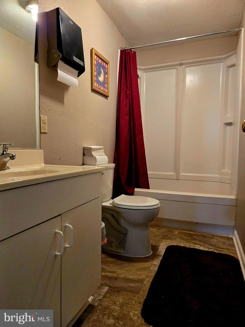 326 W Front St Property Photo 19