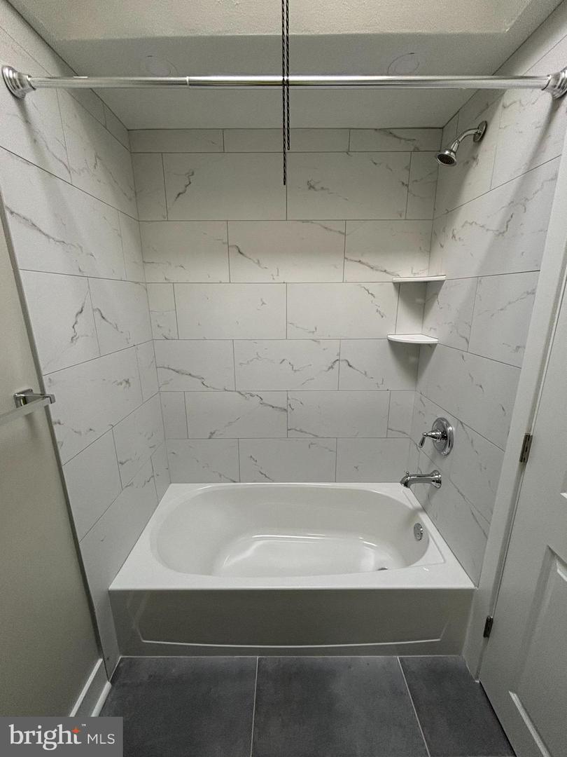 261 N Bishop Ave Property Photo 9