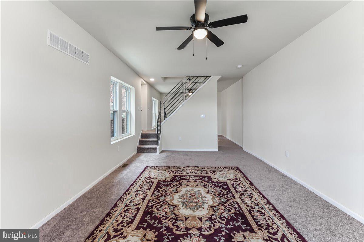 160 Ridge Rd Property Photo 3