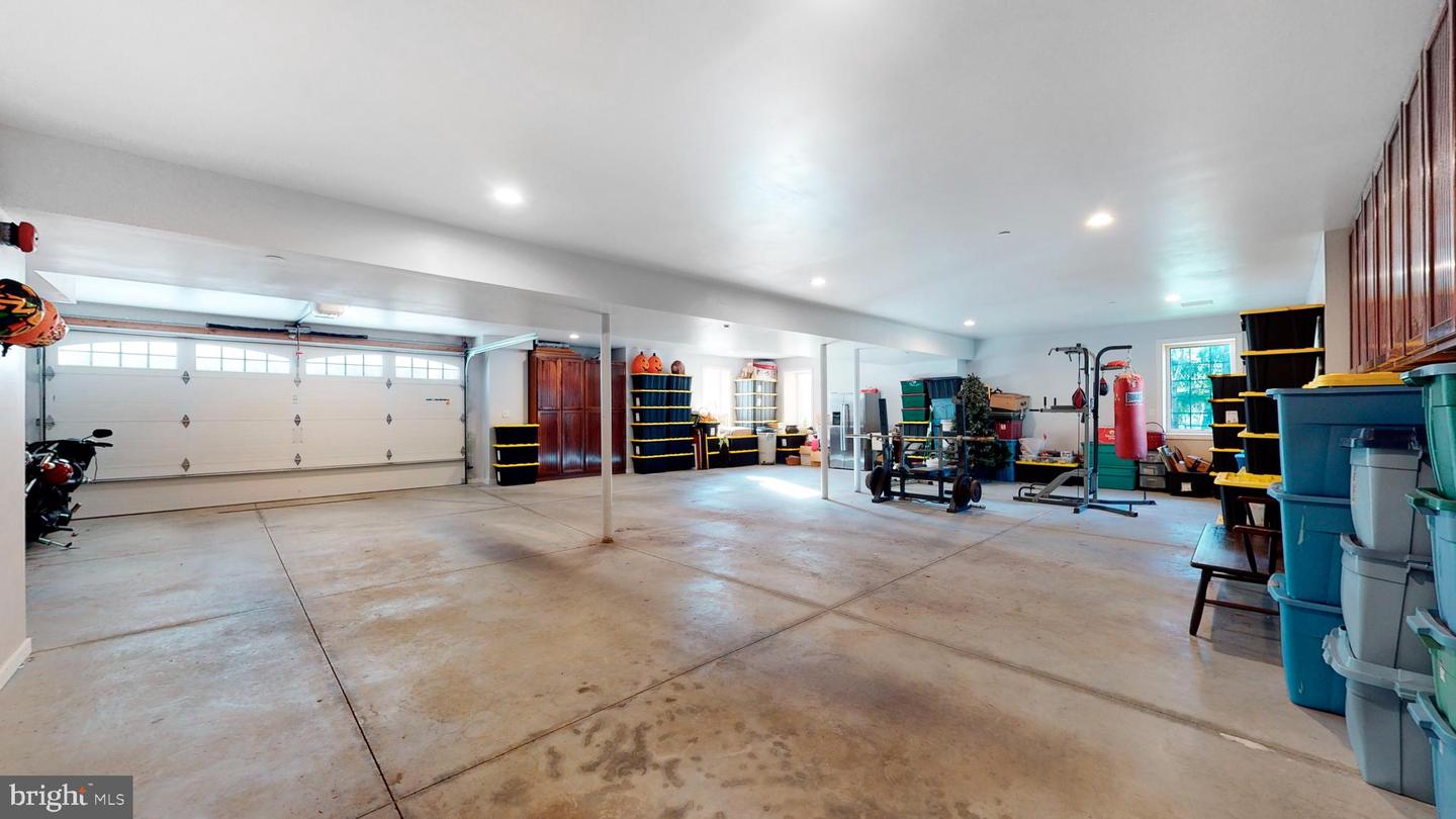 901 Crum Creek Property Photo 7