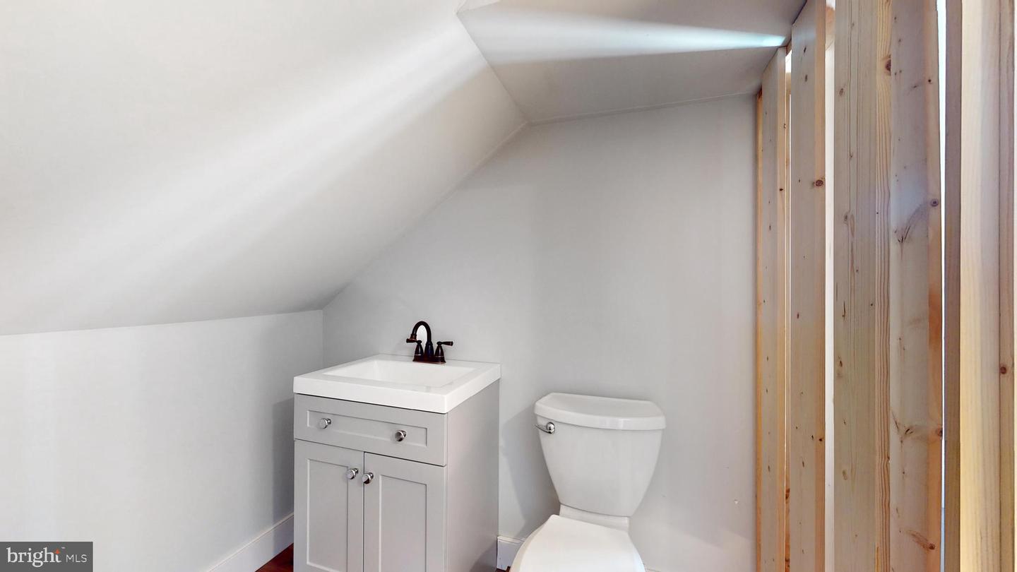 901 Crum Creek Property Photo 55