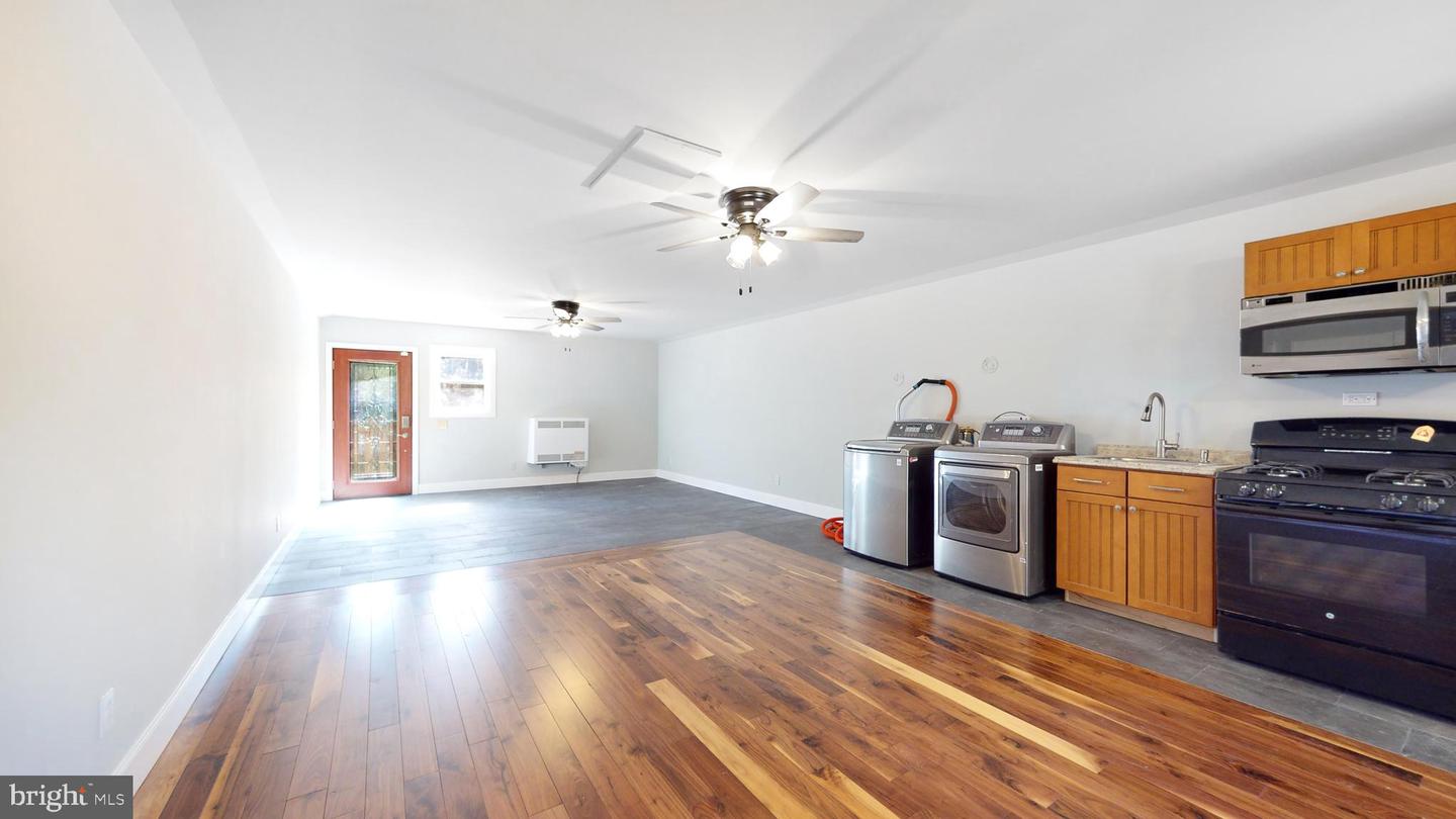 901 Crum Creek Property Photo 66