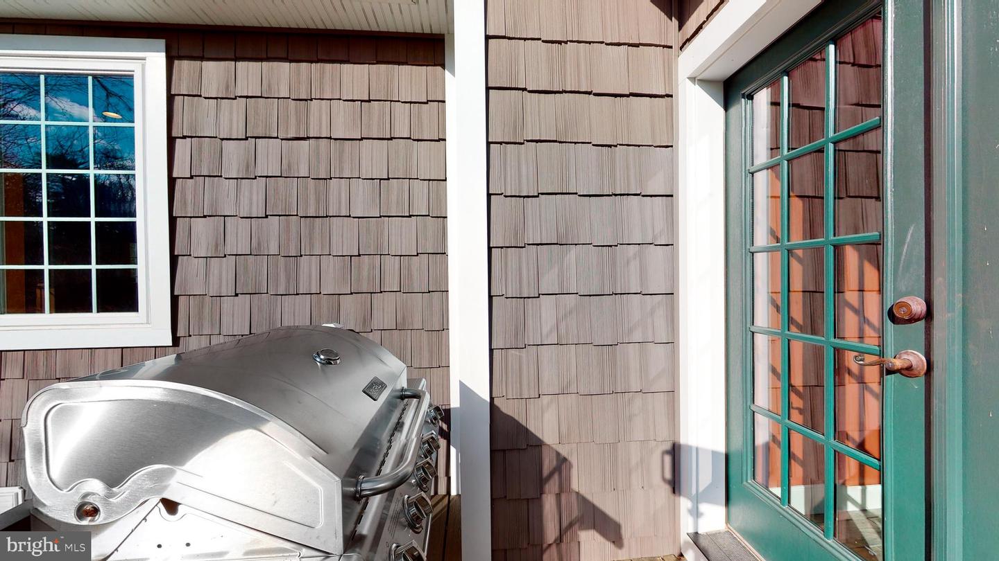 901 Crum Creek Property Photo 78