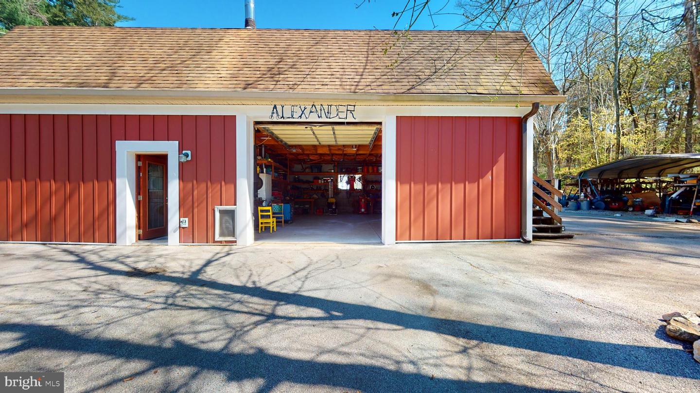 901 Crum Creek Property Photo 99