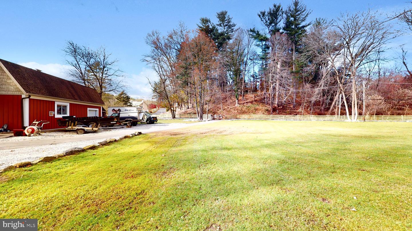 901 Crum Creek Property Photo 108