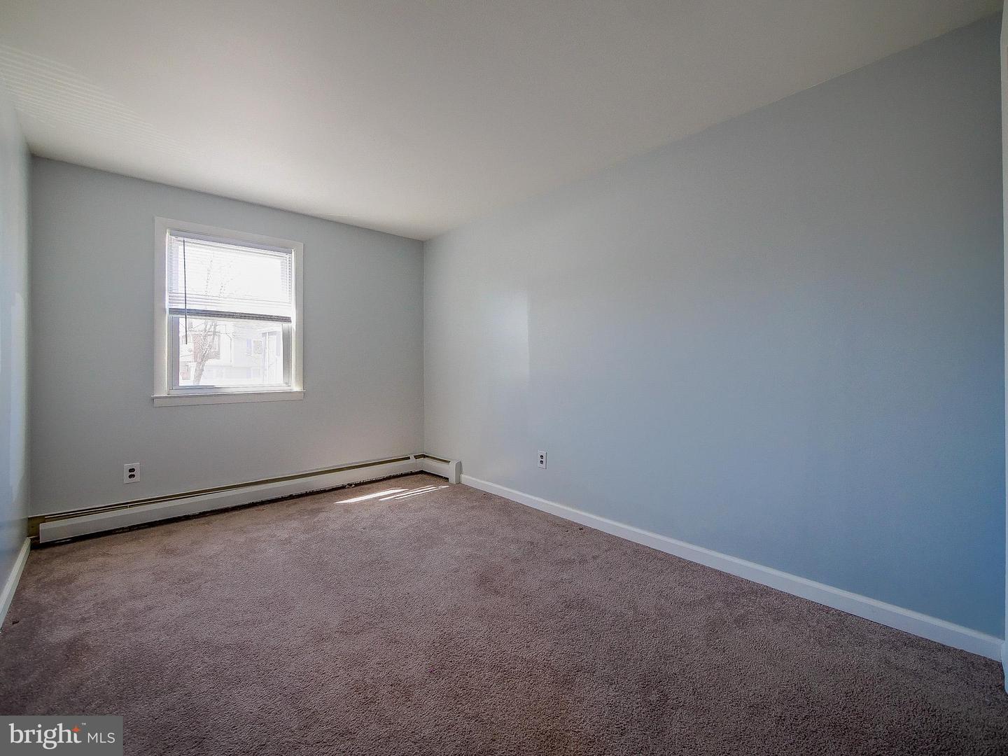 318 Edmonds Ave Property Photo 17