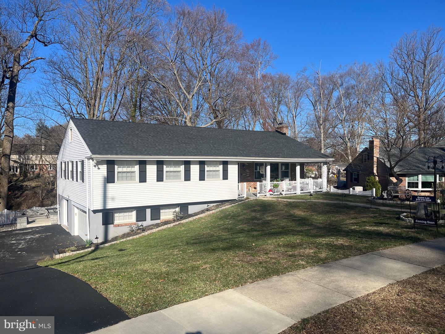 208 Foxcroft Rd Property Photo