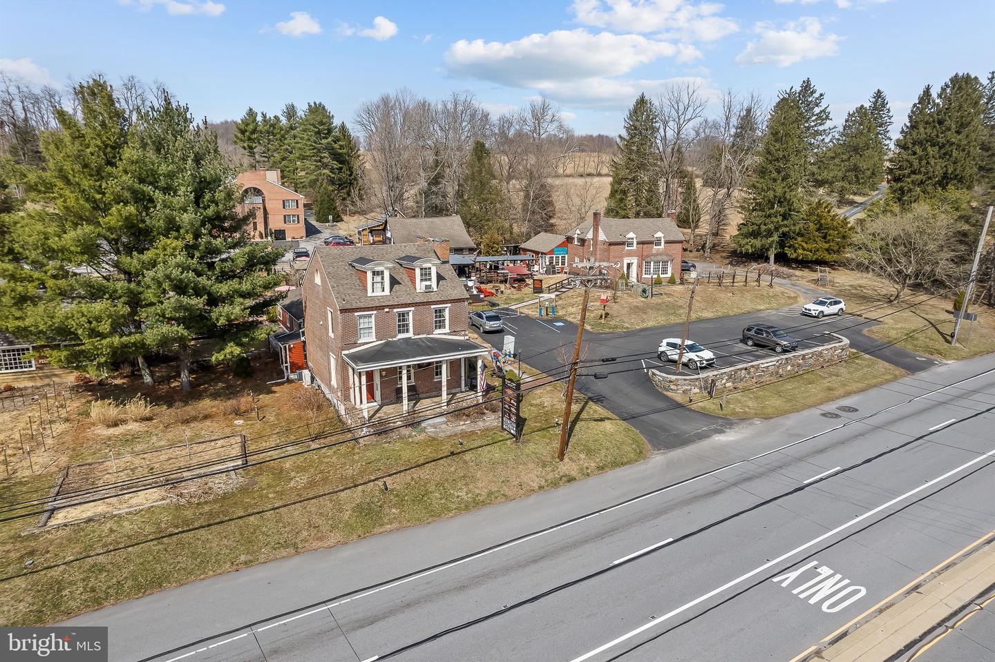 1609 Baltimore Pike Property Photo 2