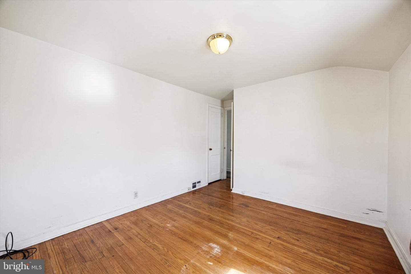 363 Holmes Rd Property Photo 21