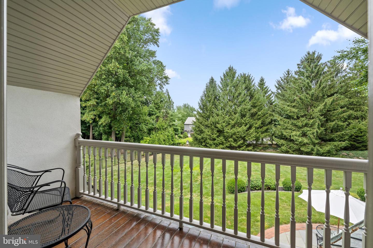 599 Longchamps Dr Property Photo 23